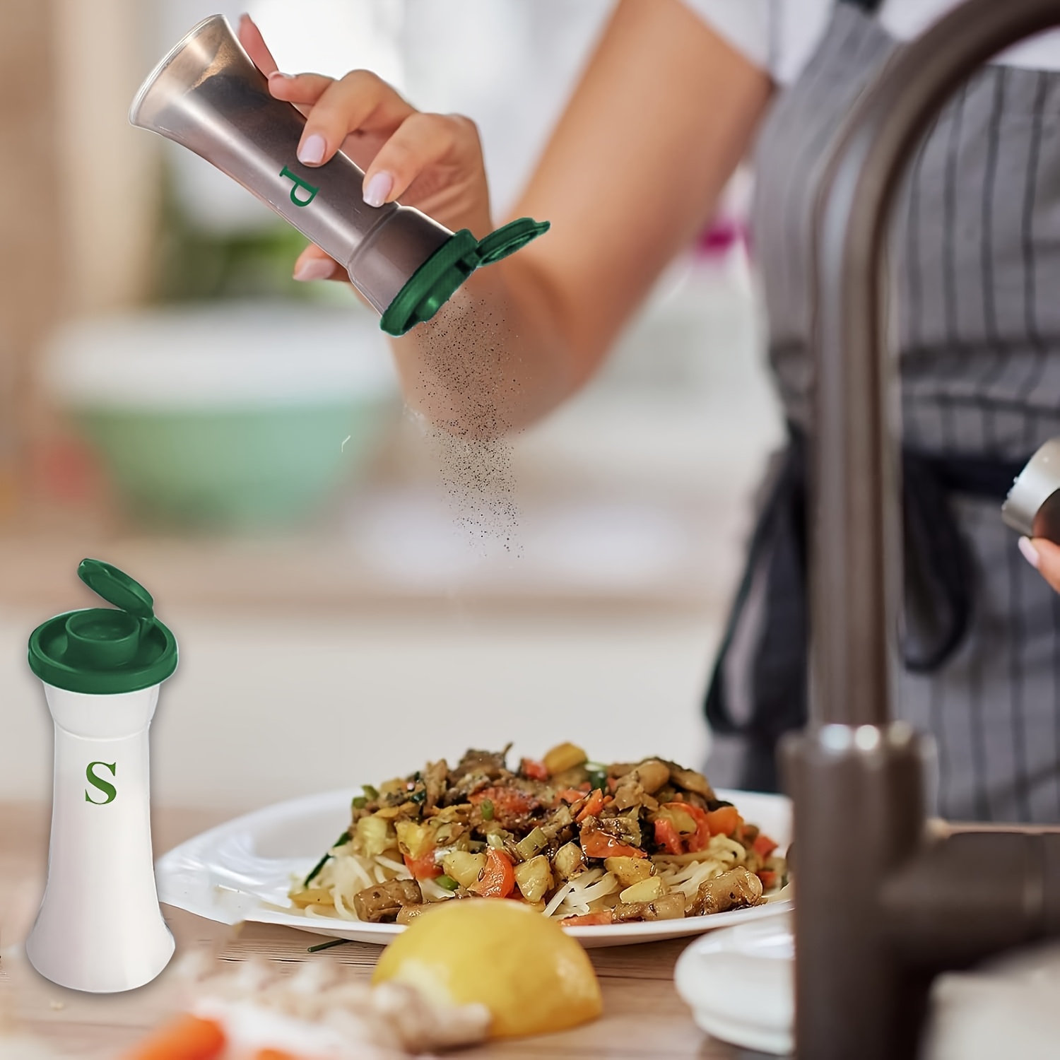 2pcs Large Salt & Pepper Shake - Commercial Kitchen Utensils ulasan dan harga